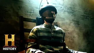 Dark Marvels: First Electric Chair Execution Goes Horribly Wrong (Season 1)