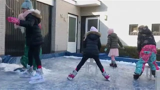 Meterense buren maken eigen ijsbaan