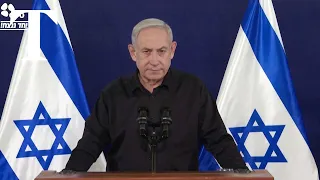 Binyamin Netanyahu says Israel is preparing ground invasion of Gaza