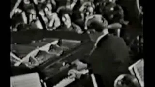 Sviatoslav Richter plays Dvorak Concerto G minor 1/2