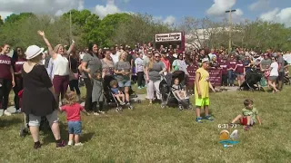 Marjory Stoneman Douglas Students Return To School For First Time Since Shooting