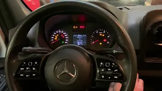 Mercedes Sprinter 2019 check oil level