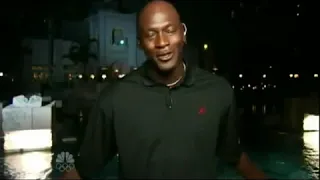 Michael Jordan asks Jay Leno if he's stupid after Jay Lenos asks him if he can still dunk.