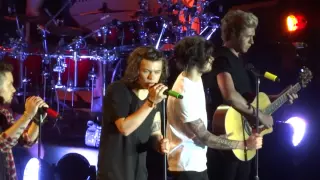 One Direction - Night Changes (On The Road Again Tour 2015 Hong Kong)