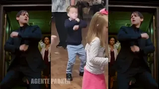 Kid dancing like Peter Parker (Bully Maguire) // Niño bailando como Bully Maguire