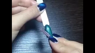 Дизайн ногтей с помощью двух магнитов