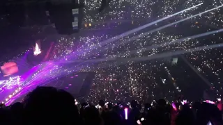 Jennie "SOLO" in Manila [fanchant and silver ocean🔥]