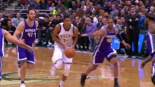 Giannis Antetokounmpo Puts On a Show vs Kings