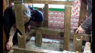 Setting Up a LOOM for Weaving the Traditional Way