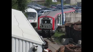 ET 472 058 aus Hamburg bei Fa. Bender in Opladen (2)