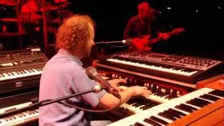 Phish - Maze - Live in Brooklyn