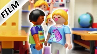 Playmobil Film Deutsch - HANNAH + DAVE KNUTSCHEN IM UNTERRICHT! Kinderserie Familie Vogel