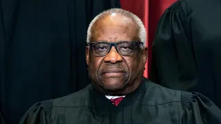 Clarence Thomas drops out of teaching a law class after students protested