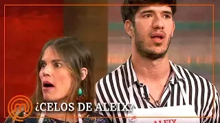 ¡Vuelan cuchillos! Aleix genera conflicto | MasterChef 7