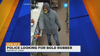Police: Suspect robbed convenience store clerk at gunpoint