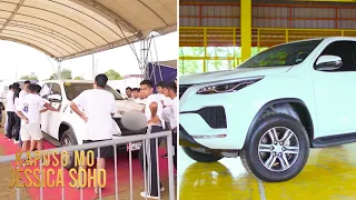 Pinakamatagal na hahawak sa isang kotse, mananalo ng brand new car! | Kapuso Mo, Jessica Soho