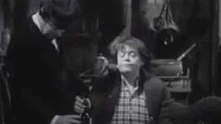 Oscar Winner Marie Dressler Plays Prostitute - Anna Christie (1930)