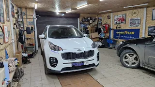 Kia Sportage Замена штатных биксеноновых линз на бидиодные линзы Aozoom A13 BI-LED с адаптивом.