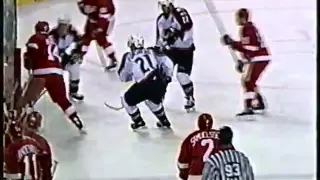 Brendan Shanahan Gets Owned By Peter Forsberg In 1999