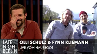 Was macht das Hausboot? Liveschalte zu Fynn Kliemann und Olli Schulz | Late Night Berlin | ProSieben