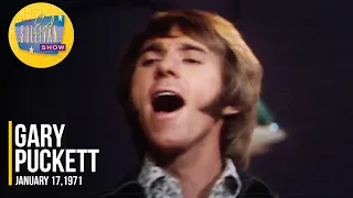 Gary Puckett "Keep The Customer Satisfied" on The Ed Sullivan Show