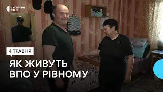 "Вони тут, як свої": як живуть переселенці у Рівному