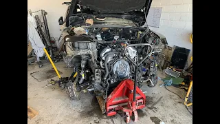 VW Touareg V10 TDI Engine Swap (Part 6) "Getting The Engine Back In The Car"