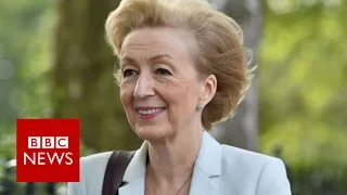 Andrea Leadsom 'motherhood' comments spark row - BBC News