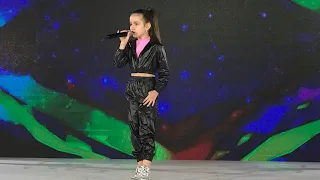 LIVE - Adela Borș - Tik Tok