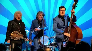 Marty Stuart and His Fabulous Superlatives: "Wipe Out";  4/13/2022;  Guild Theatre, Menlo Park, CA