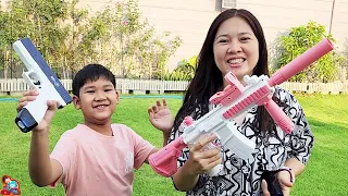 น้องบีม | รีวิวของเล่น EP249 | ปืนฉีดน้ำไฟฟ้า Gun Toys