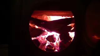 イエルカの薪ストーブ・着火～安定燃焼