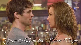 Jane Nichols & Kevin Doyle (27 Dresses)