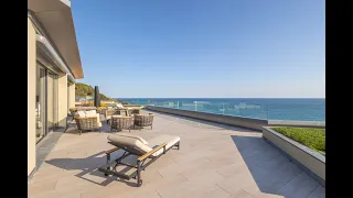 Luxury beach front apartment in San Remo, Liguria, ref 2Q63