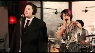 Party band Excite performing Crazy In Love- Available from alivenetwork.com