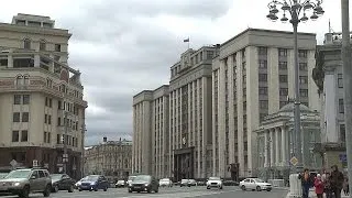 "Единая Россия" получает в Думе конституционное большинство