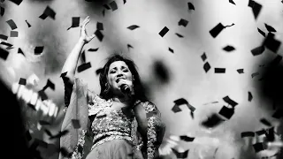 Sun Raha Hai Na Tu - Aashiqui 2 l Shreya Ghoshal Live Concert.