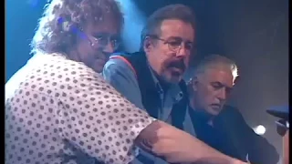 Deep Purple debating cutting their hit song down for Aussie TV (1999)