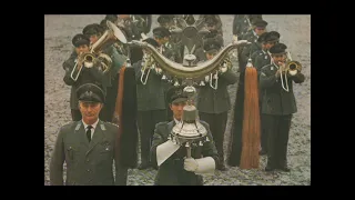 Heil Europa - Franz von Blon  Musikkorps der 11. Panzer-Grenadier Division  - Major Hans Friess
