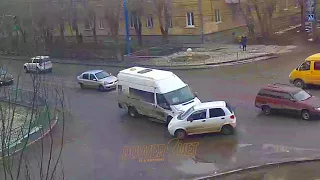 ДТП (авария г. Волжский) пр. Ленина ул. Комсомольская 29-03-2018 09-07