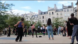 Cours de GAGA DANCE dans le jardin du musée || Musée Picasso-Paris