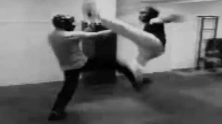 Вин Чун против Тхэквондо - Wing Chun vs Taekwondo
