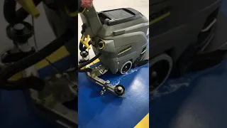 Cleaning a Hard Floor with the Karcher BD 43/25 Pedestrian Floor Scrubber Dryer