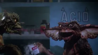 Gremlins 2: The New Batch (1990) - Gremlins in the Lab Scene (HD)