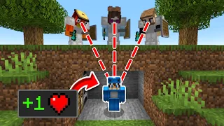 Minecraft Manhunt But Hunters Looking at Me Increases My Health...