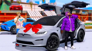 РЕАЛЬНАЯ ЖИЗНЬ В GTA 5 - ПОДАРИЛ ГАРВИНУ TESLA MODEL X PLAID НА НОВЫЙ ГОД! 🌊ВОТЕР