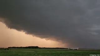 Lightning on May 6, 2024 in Geary, Oklahoma