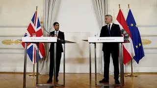 Austrian chancellor hails Sunak for UK's 'pioneer' Rwanda deportation plan | euronews 🇬🇧