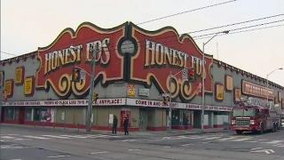 Iconic Honest Ed's sign gets a new home