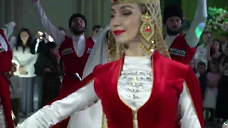 Карачаевская свадьба, ансамбль АЛАН, снятие платков⚜️